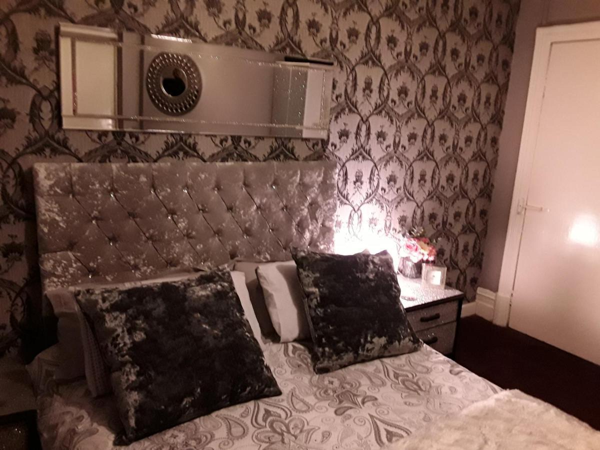 Mayfair 3*