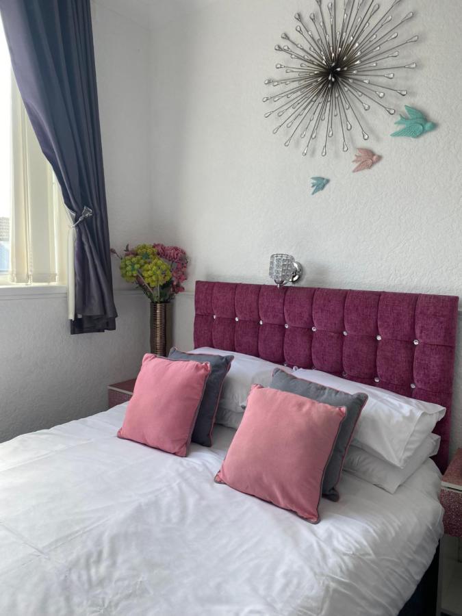 Bed & Breakfast Mayfair Blackpool
