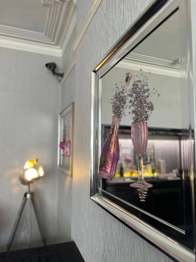 Mayfair Bed & Breakfast Blackpool